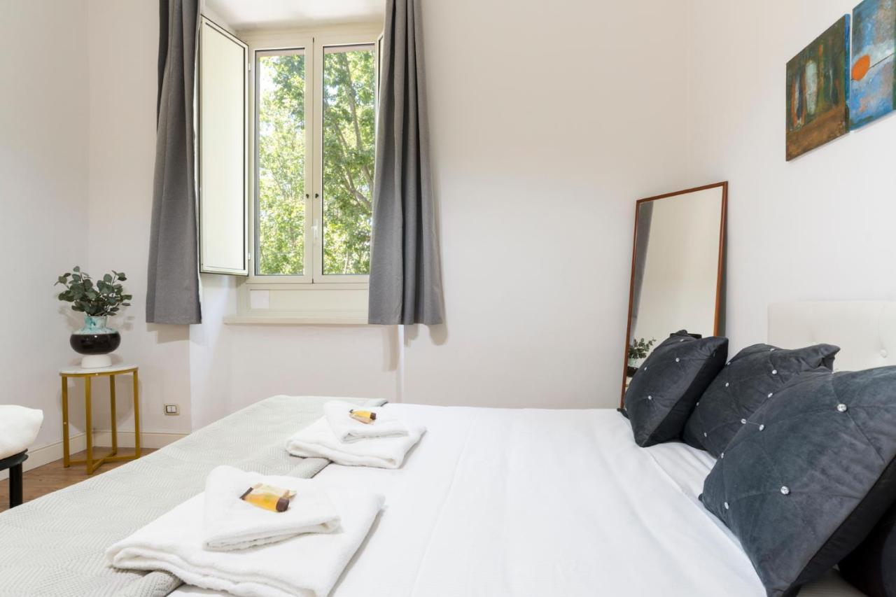 Апартаменти Tiber Majesty 25 Piazza Del Popolo Рим Екстер'єр фото